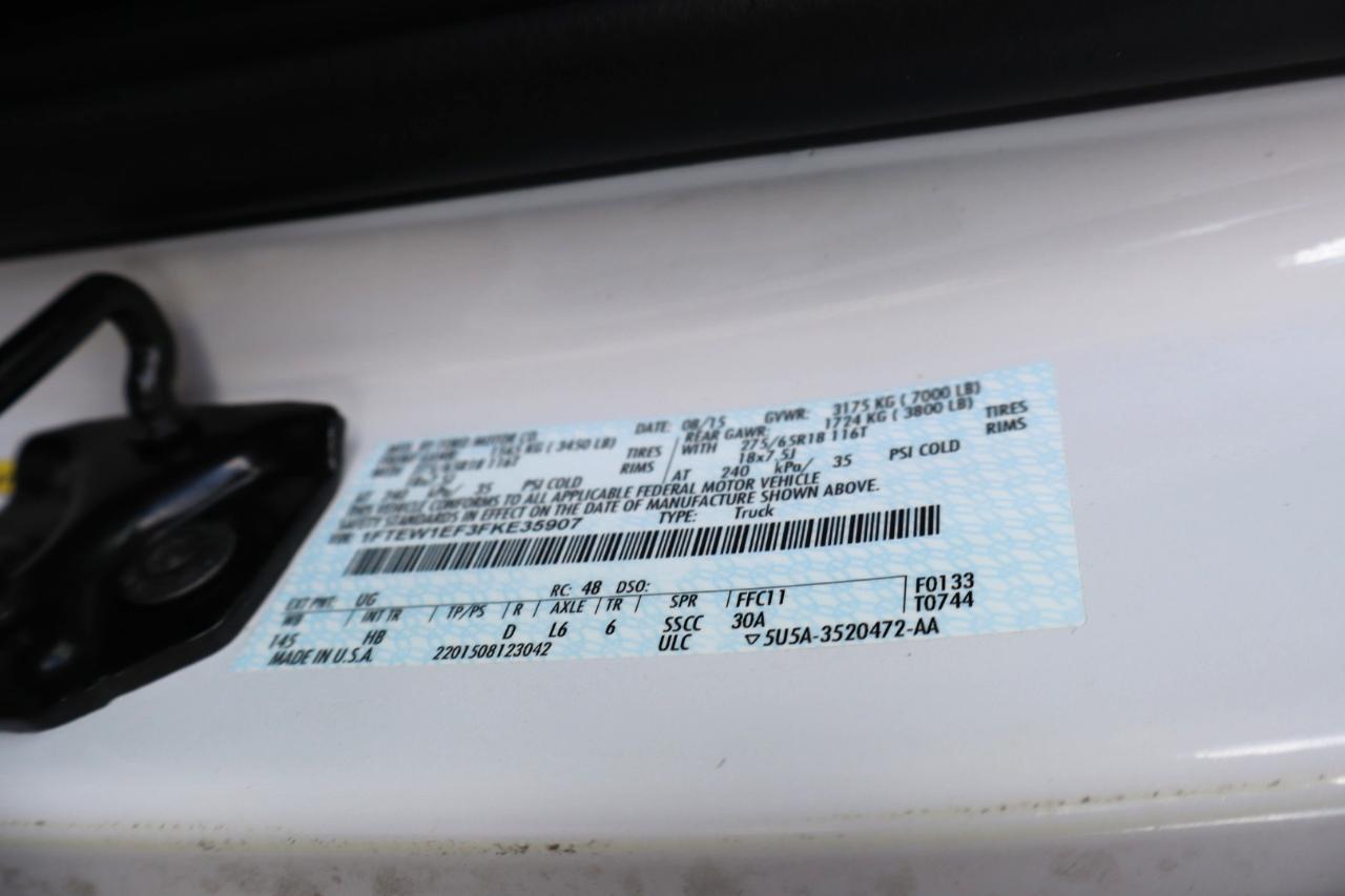 Ford F-150 4WD SuperCrew 145" Lariat 2015