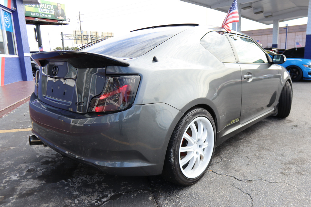 Scion tC 2dr HB Man (Natl) 2012