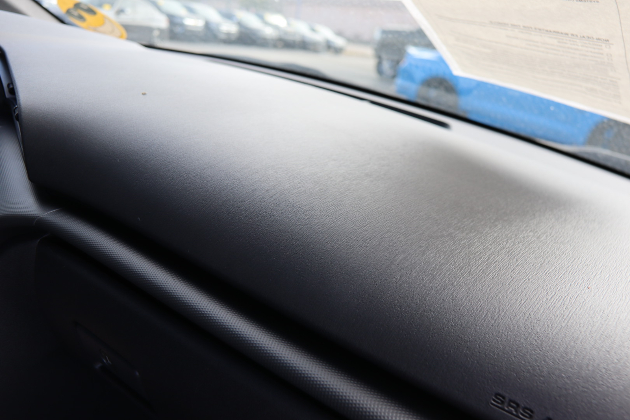 Scion tC 2dr HB Man (Natl) 2012