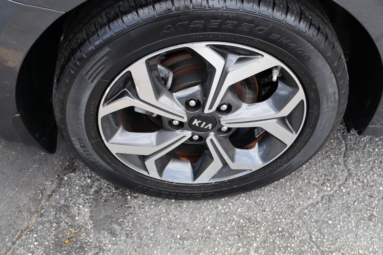 Kia Forte LXS IVT 2021