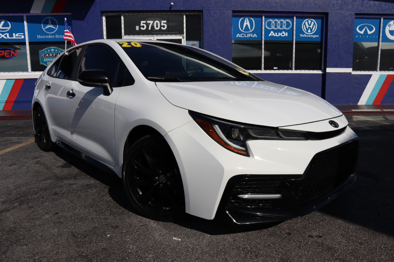 2020 Toyota Corolla SE photo 2