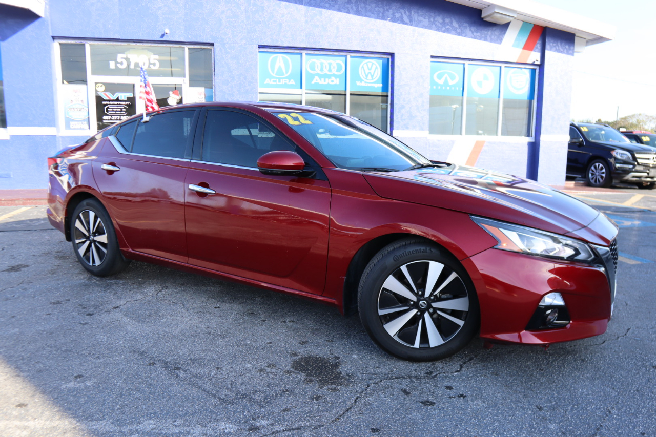 Nissan Altima 2.5 SL Sedan 2022