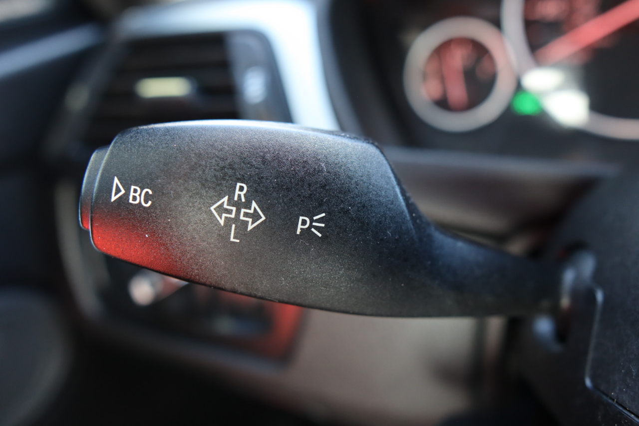 BMW 3 Series 4dr Sdn 335i RWD 2015