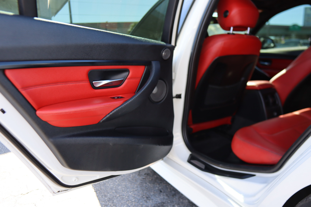 BMW 3 Series 4dr Sdn 335i RWD 2015