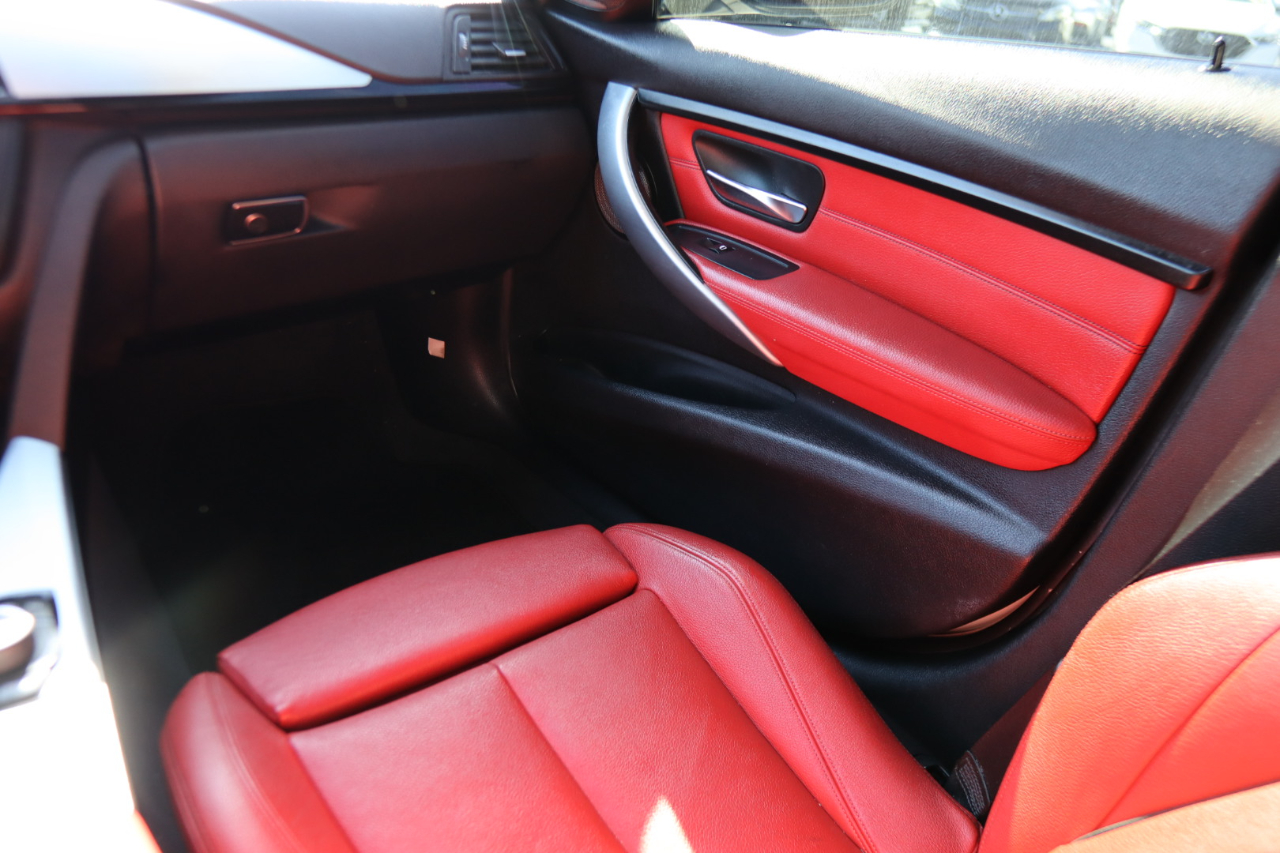 BMW 3 Series 4dr Sdn 335i RWD 2015