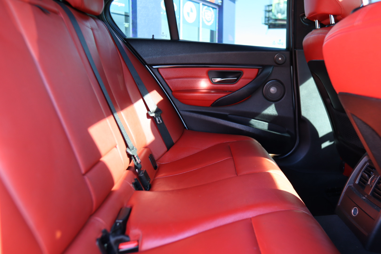 BMW 3 Series 4dr Sdn 335i RWD 2015