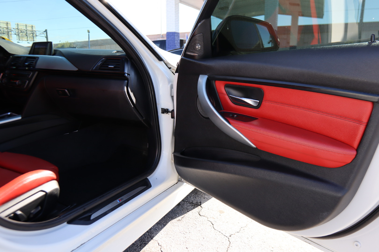 BMW 3 Series 4dr Sdn 335i RWD 2015