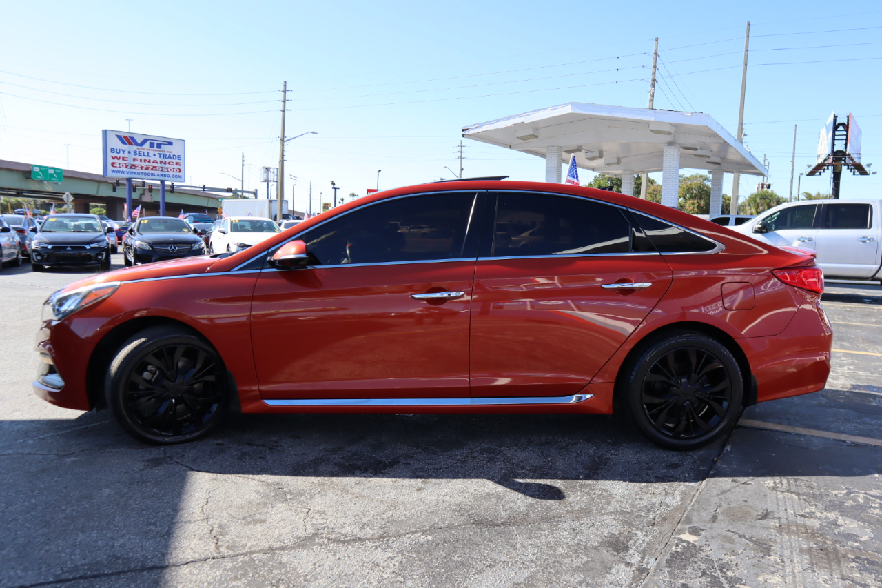 Hyundai Sonata 4dr Sdn 2.0T Limited w/Gray Accents 2015