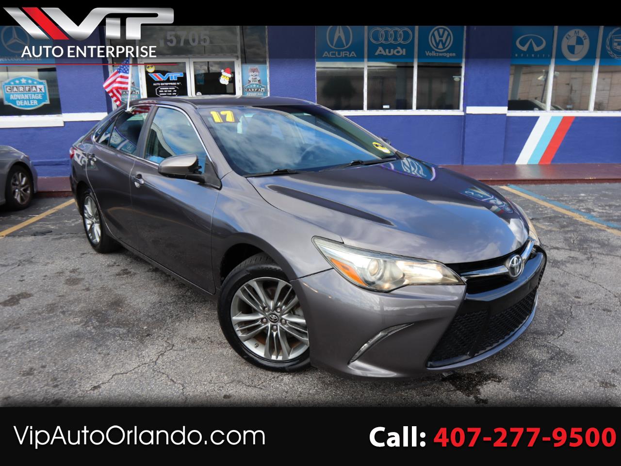 Toyota Camry XLE Auto (Natl) 2017