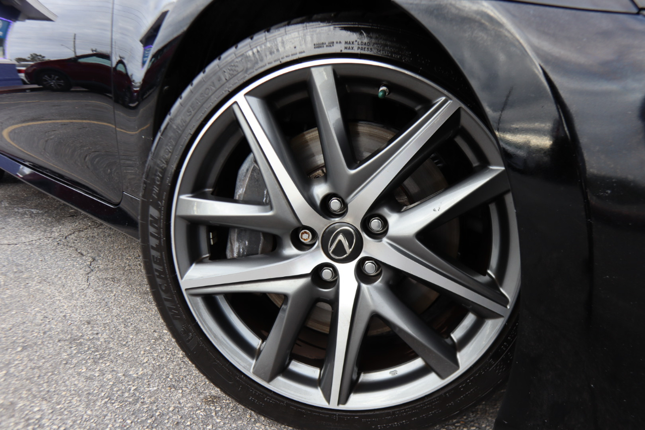 Lexus GS 350 4dr Sdn RWD 2016