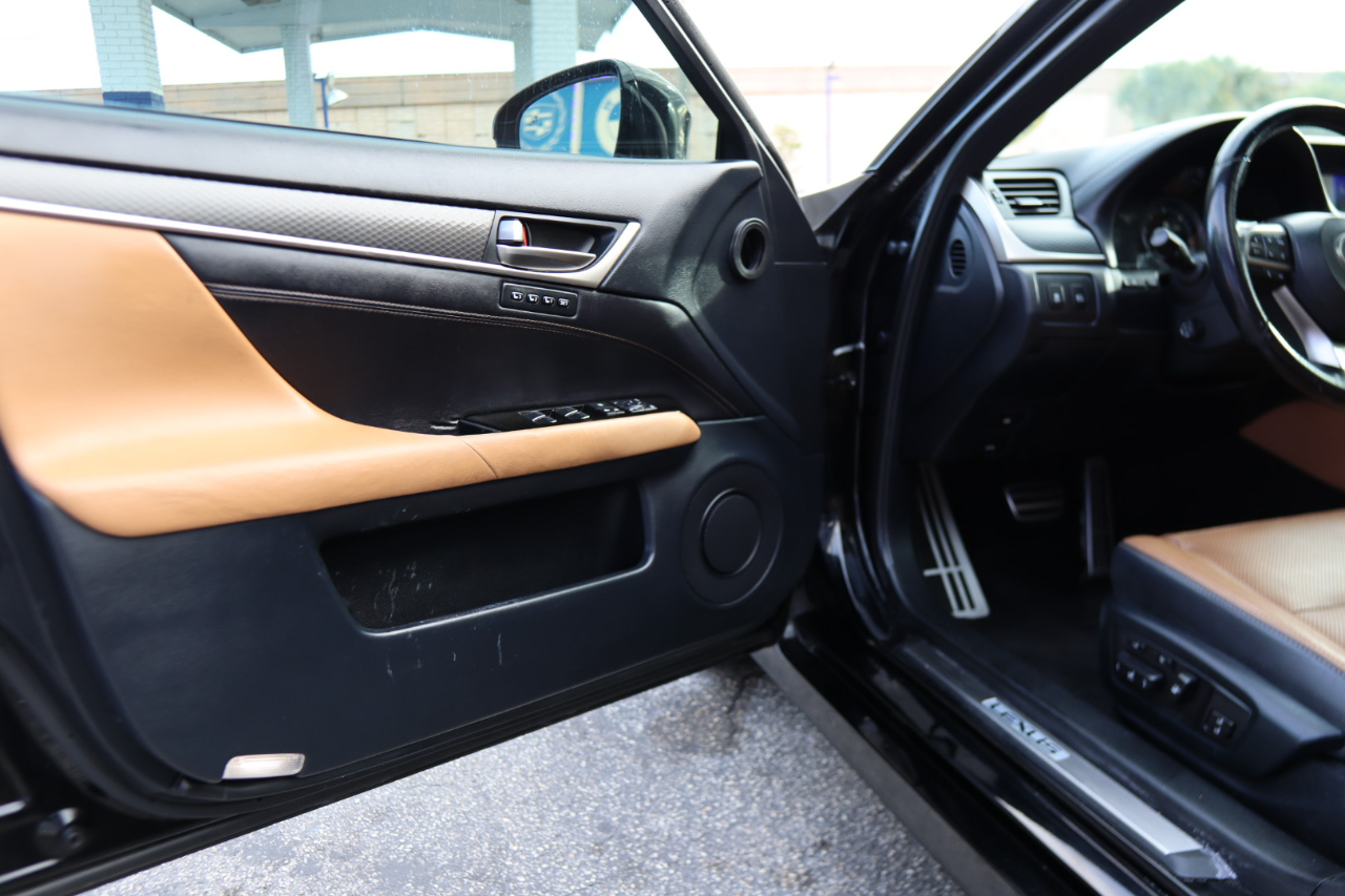 Lexus GS 350 4dr Sdn RWD 2016