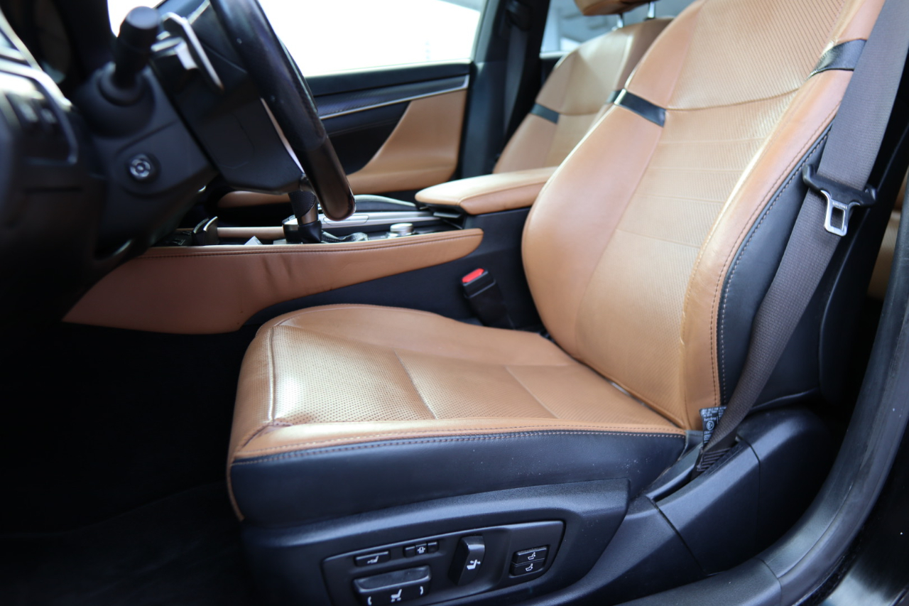 Lexus GS 350 4dr Sdn RWD 2016