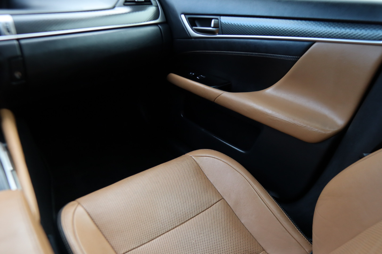 Lexus GS 350 4dr Sdn RWD 2016