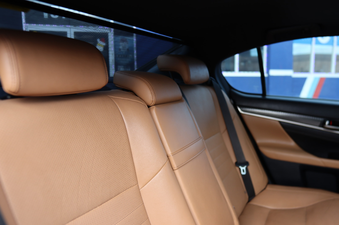 Lexus GS 350 4dr Sdn RWD 2016