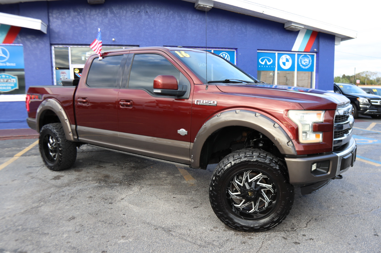 Ford F-150 4WD SuperCrew 145" King Ranch 2016