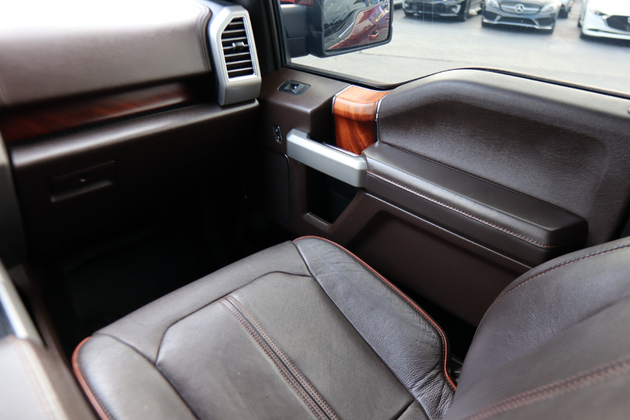 Ford F-150 4WD SuperCrew 145" King Ranch 2016