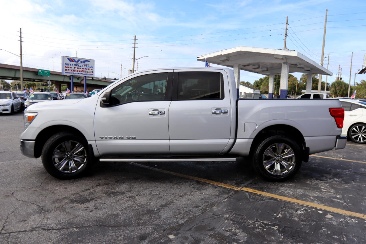 Nissan Titan 4x4 Crew Cab SV 2018