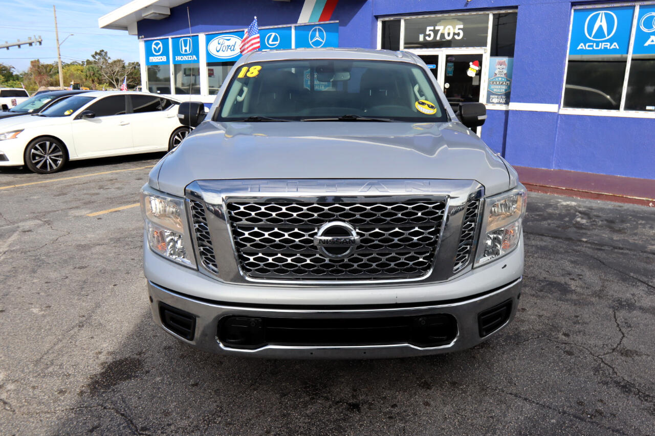 Nissan Titan 4x4 Crew Cab SV 2018