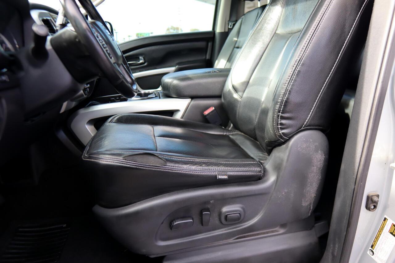 Nissan Titan 4x4 Crew Cab SV 2018