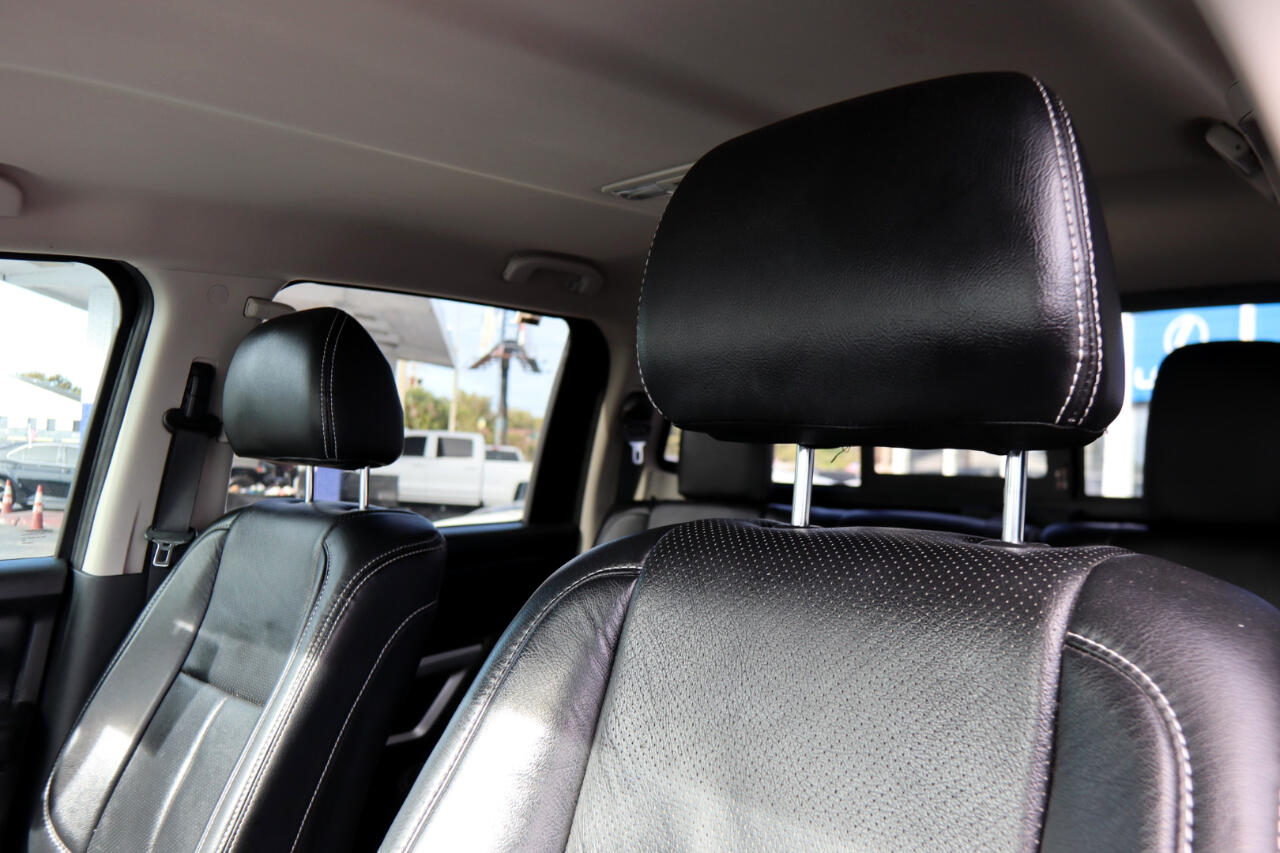 Nissan Titan 4x4 Crew Cab SV 2018