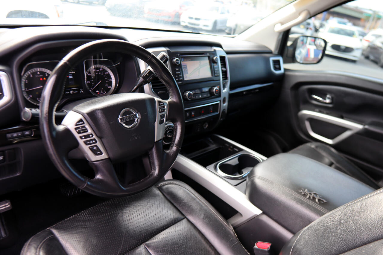 Nissan Titan 4x4 Crew Cab SV 2018