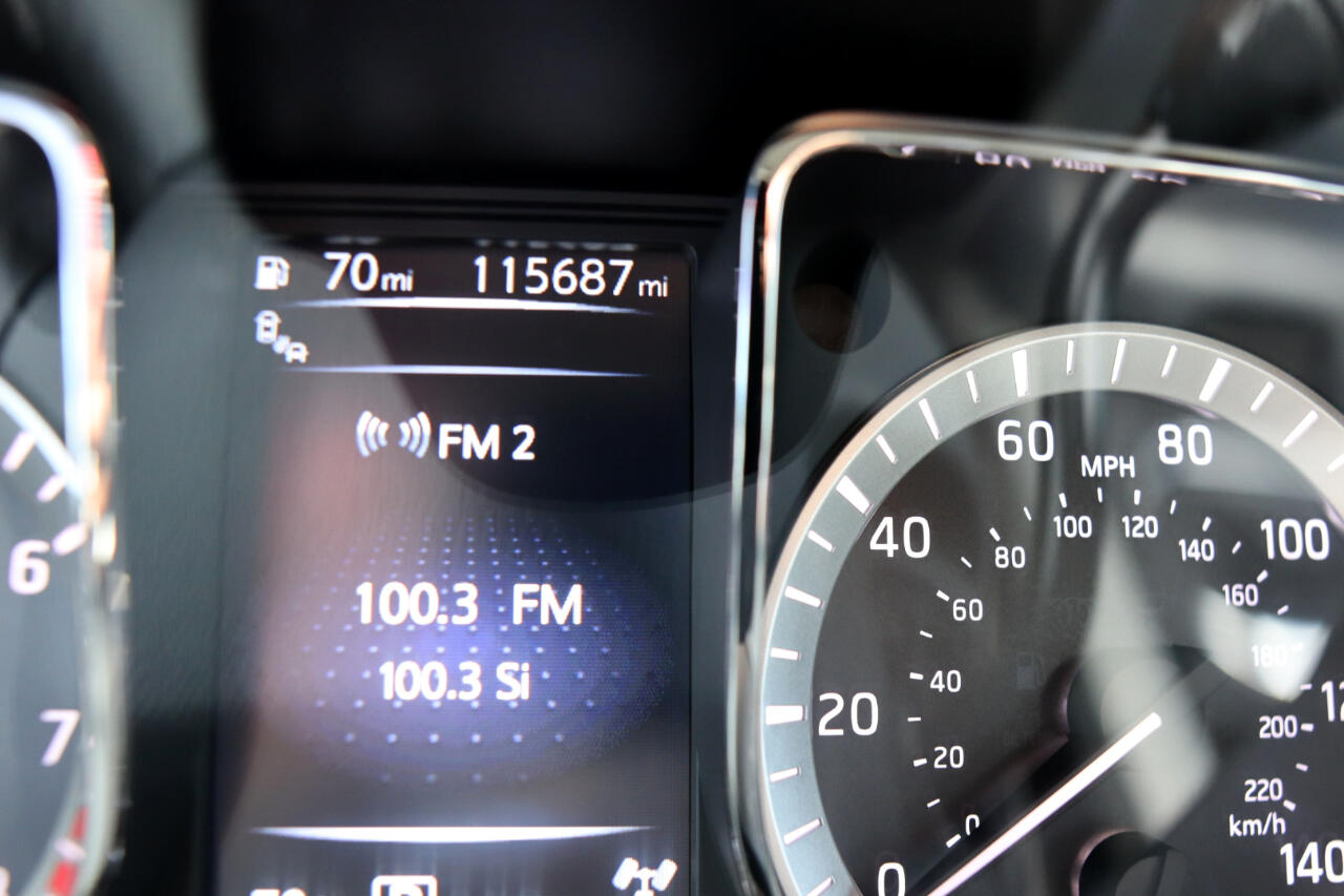 Nissan Titan 4x4 Crew Cab SV 2018