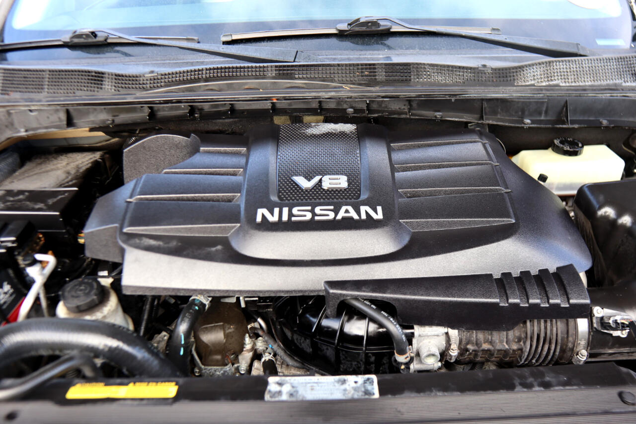 Nissan Titan 4x4 Crew Cab SV 2018