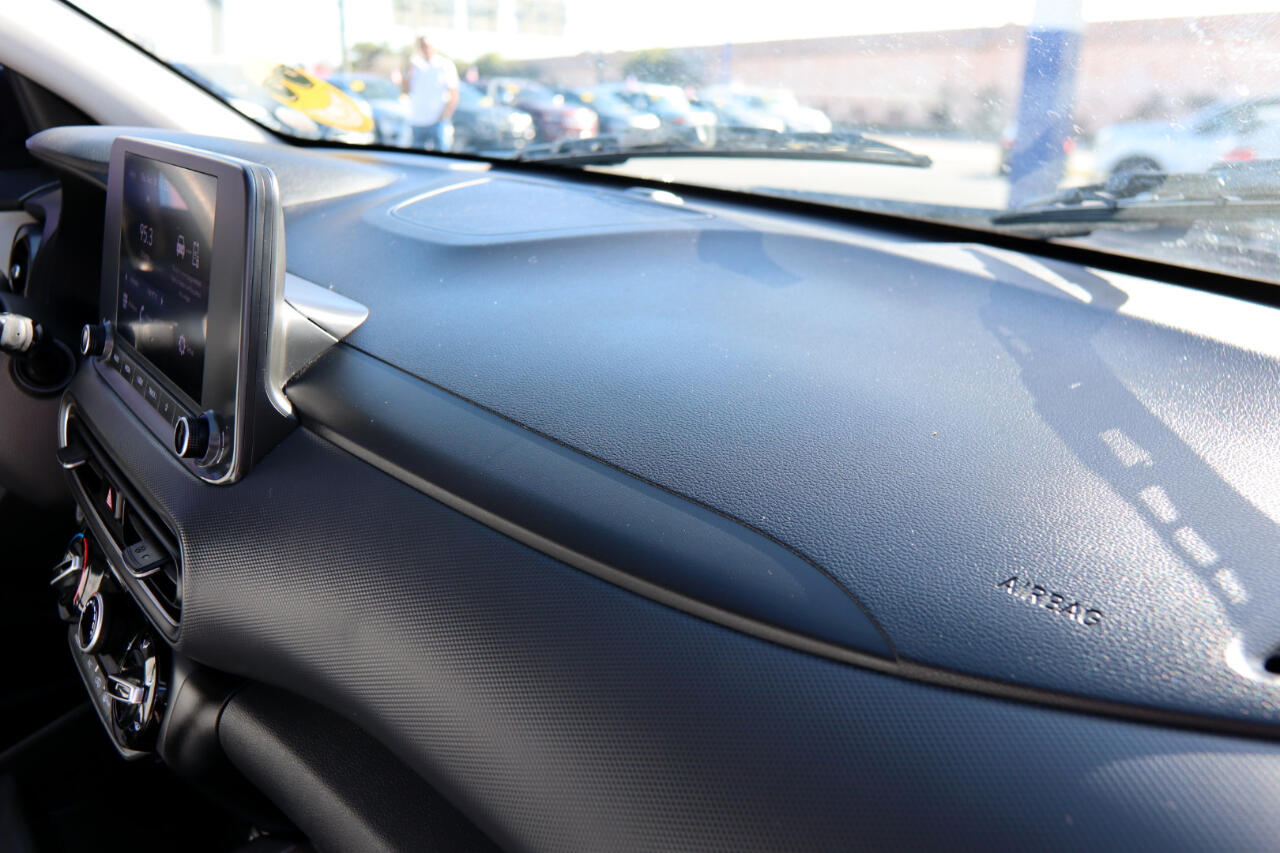 Hyundai Kona SEL Auto FWD 2022