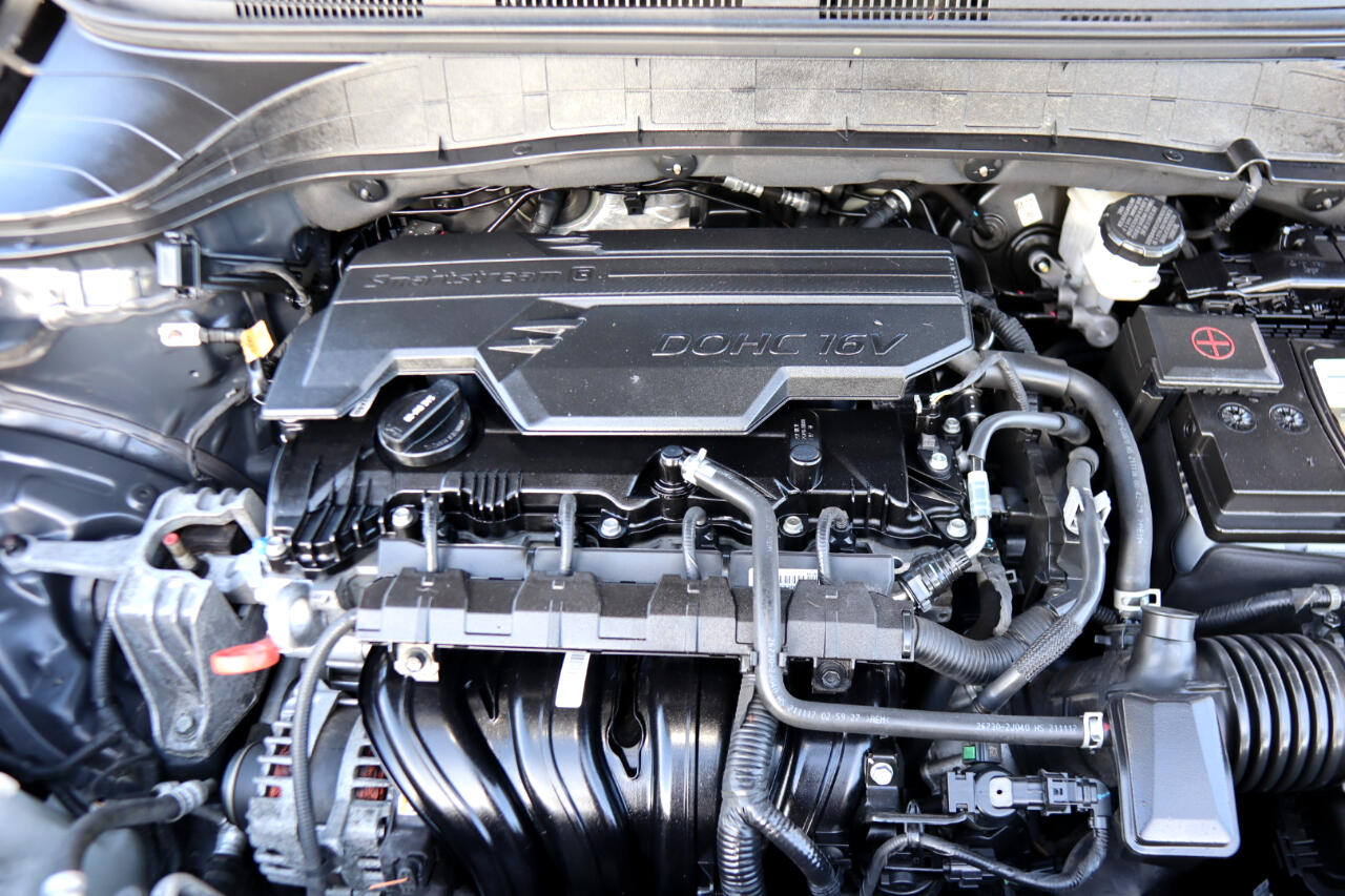 Hyundai Kona SEL Auto FWD 2022