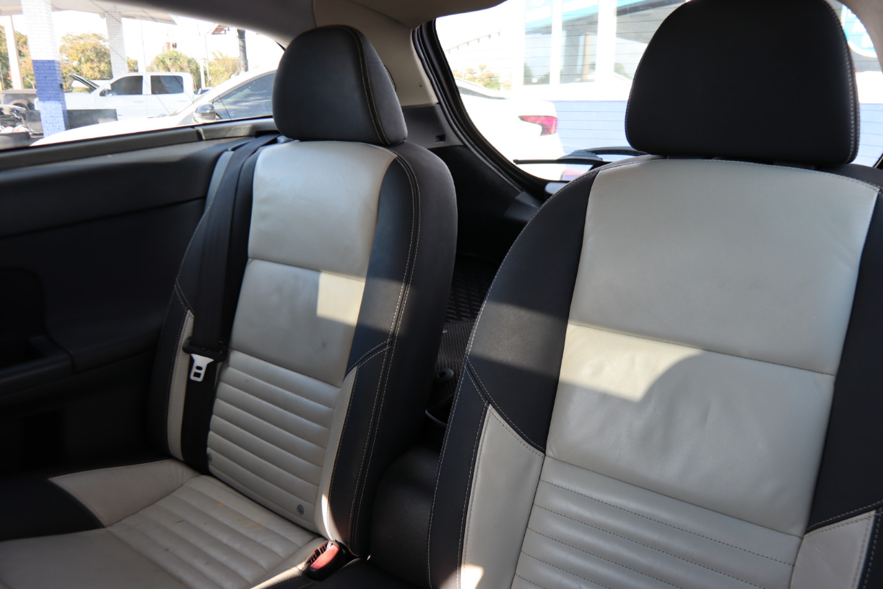 Volvo C30 2dr Cpe Man 2012