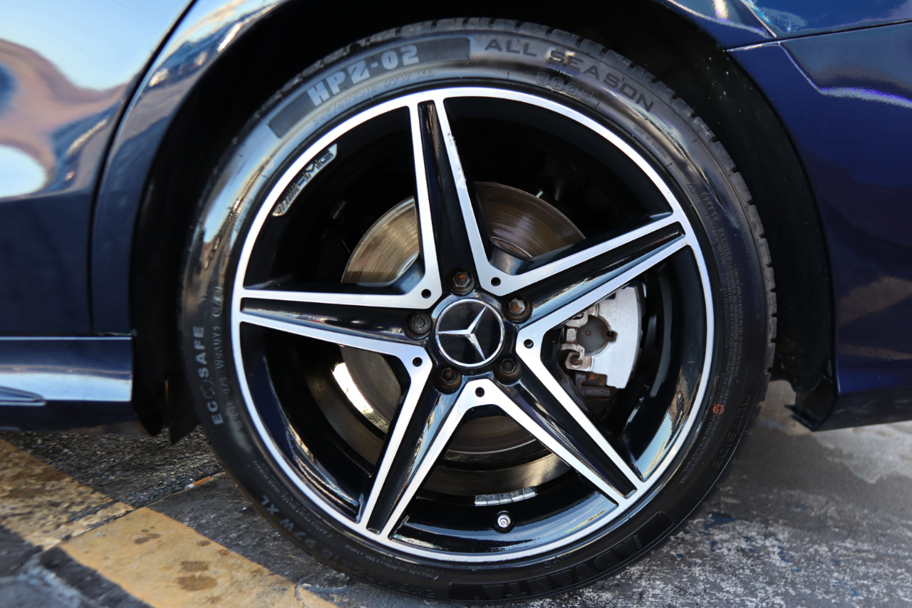 Mercedes-Benz C-Class AMG C 43 4MATIC Sedan 2017