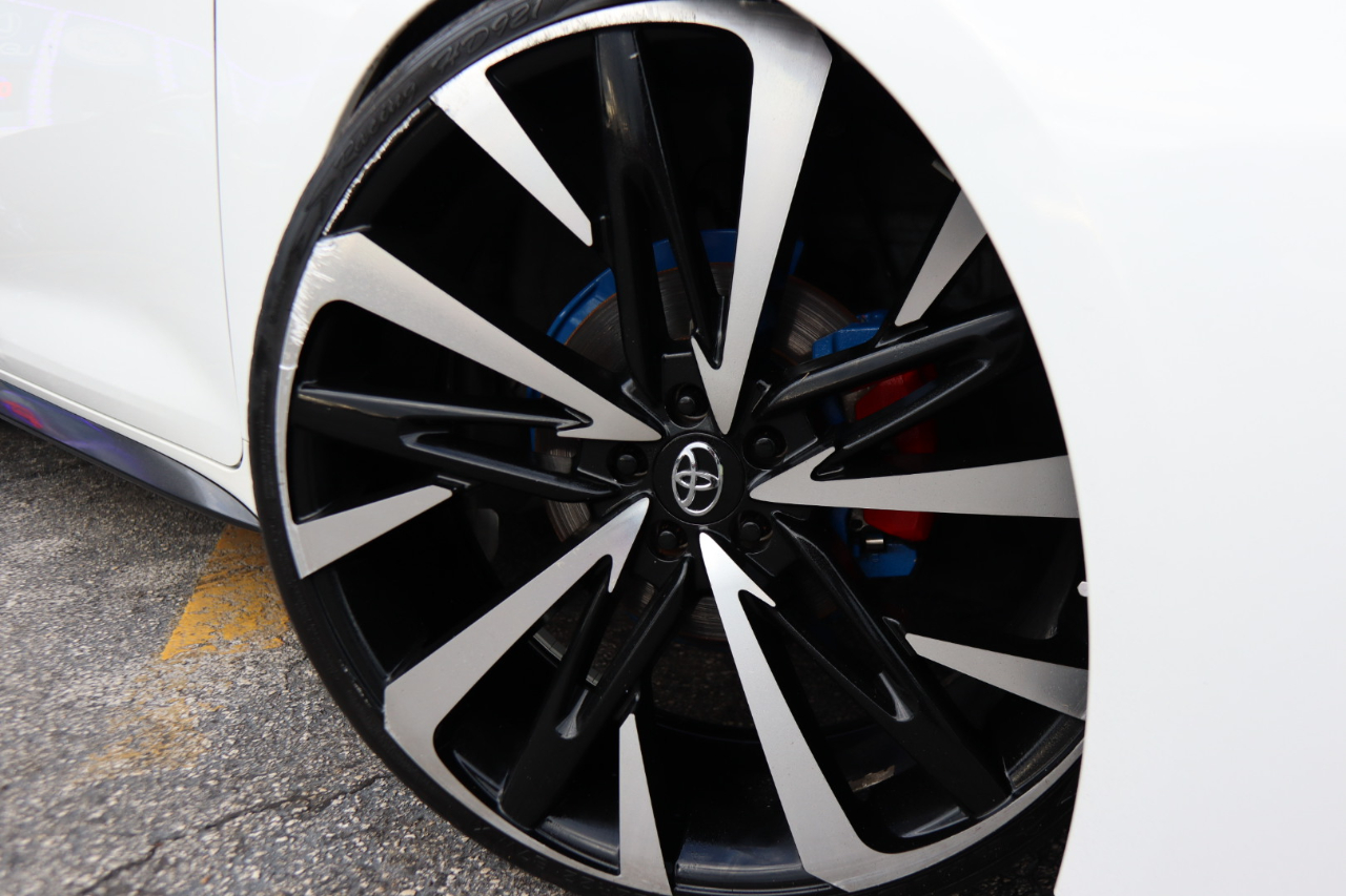 Toyota Corolla Nightshade CVT (Natl) 2020