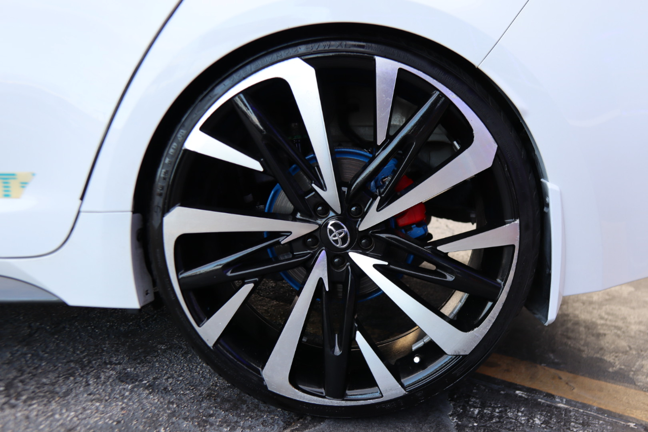 Toyota Corolla Nightshade CVT (Natl) 2020