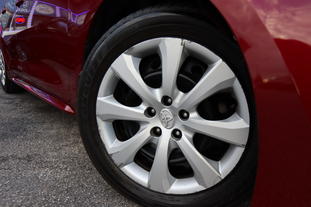 Toyota Corolla LE CVT (Natl) 2024