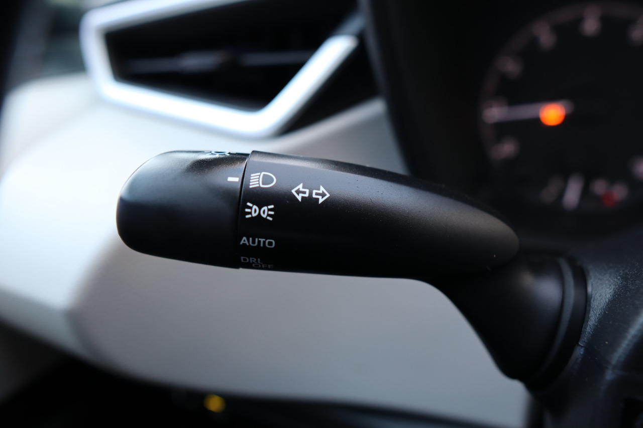 Toyota Corolla LE CVT (Natl) 2024