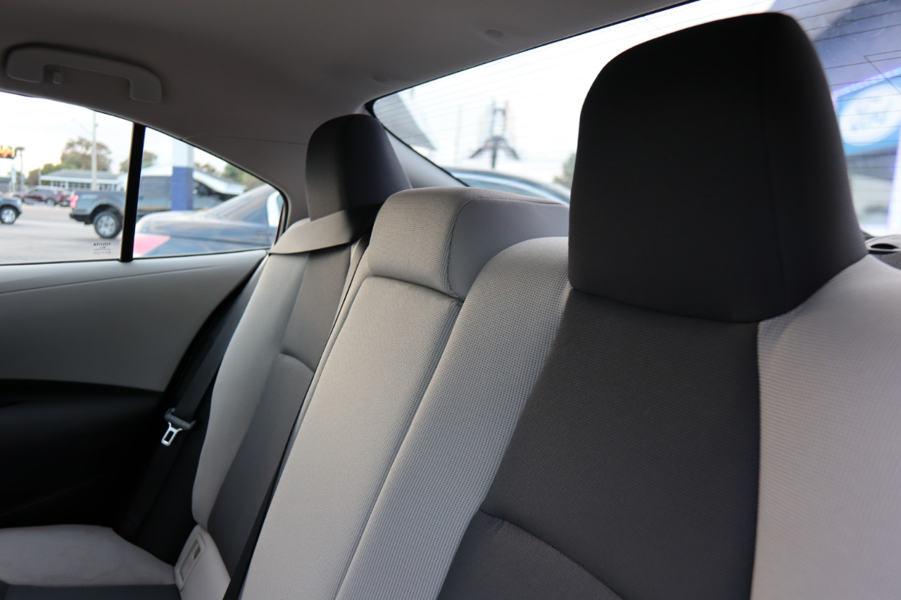 Toyota Corolla LE CVT (Natl) 2024