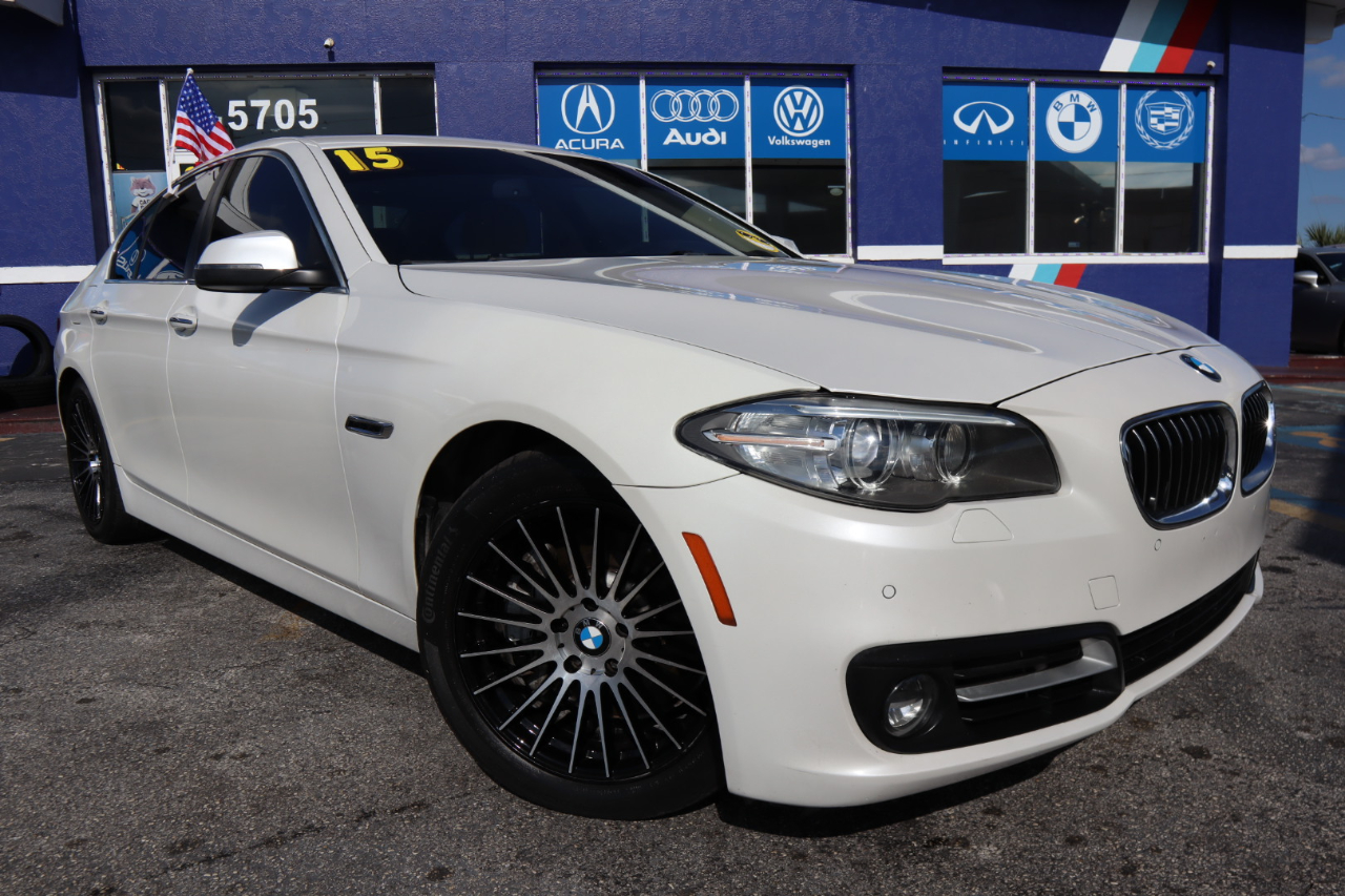 BMW 5 Series 4dr Sdn 535i xDrive AWD 2015