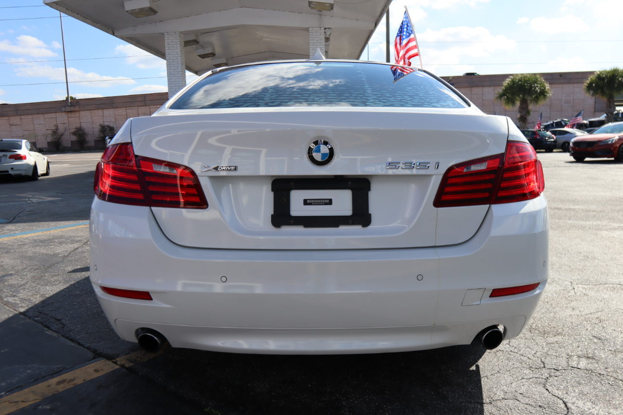 BMW 5 Series 4dr Sdn 535i xDrive AWD 2015