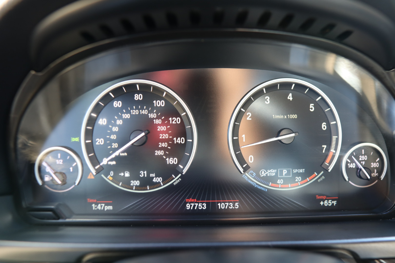 BMW 5 Series 4dr Sdn 535i xDrive AWD 2015