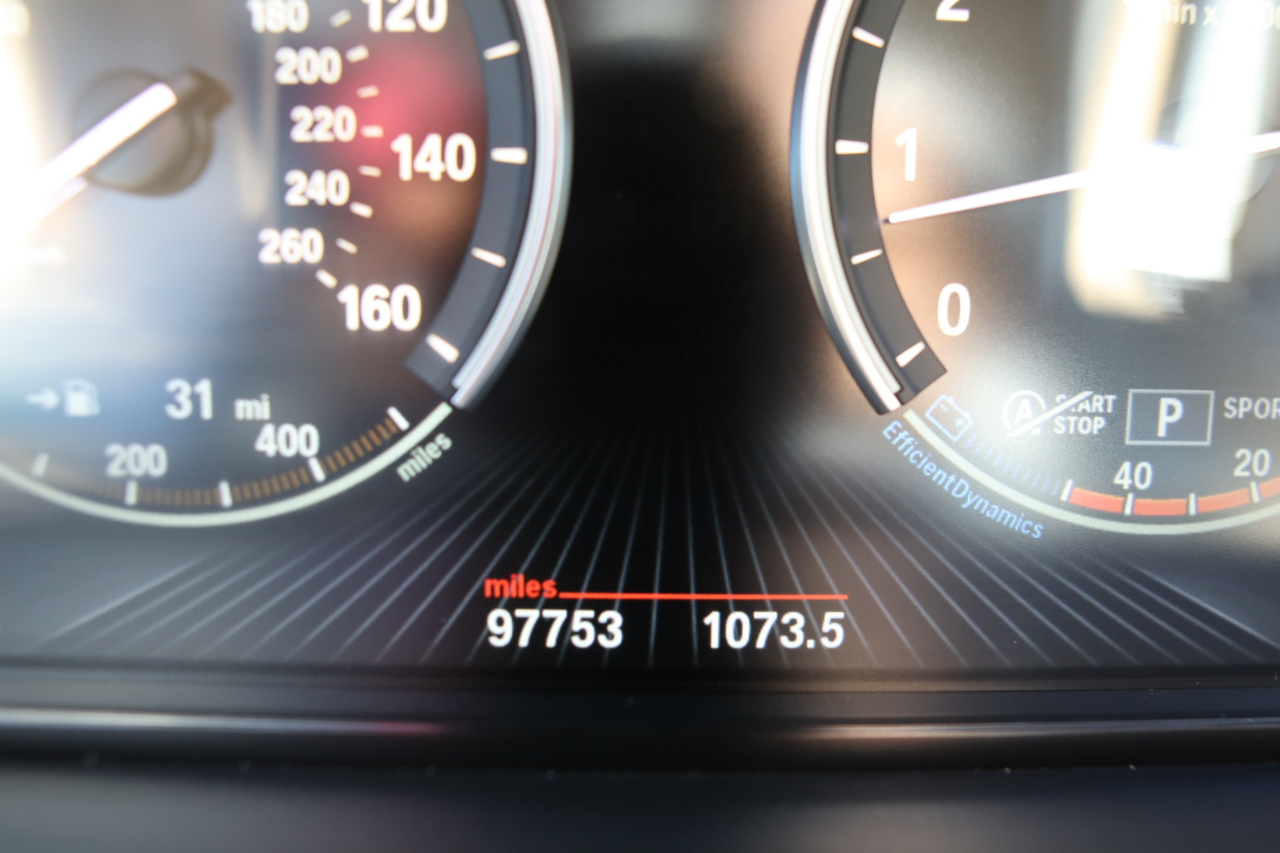 BMW 5 Series 4dr Sdn 535i xDrive AWD 2015