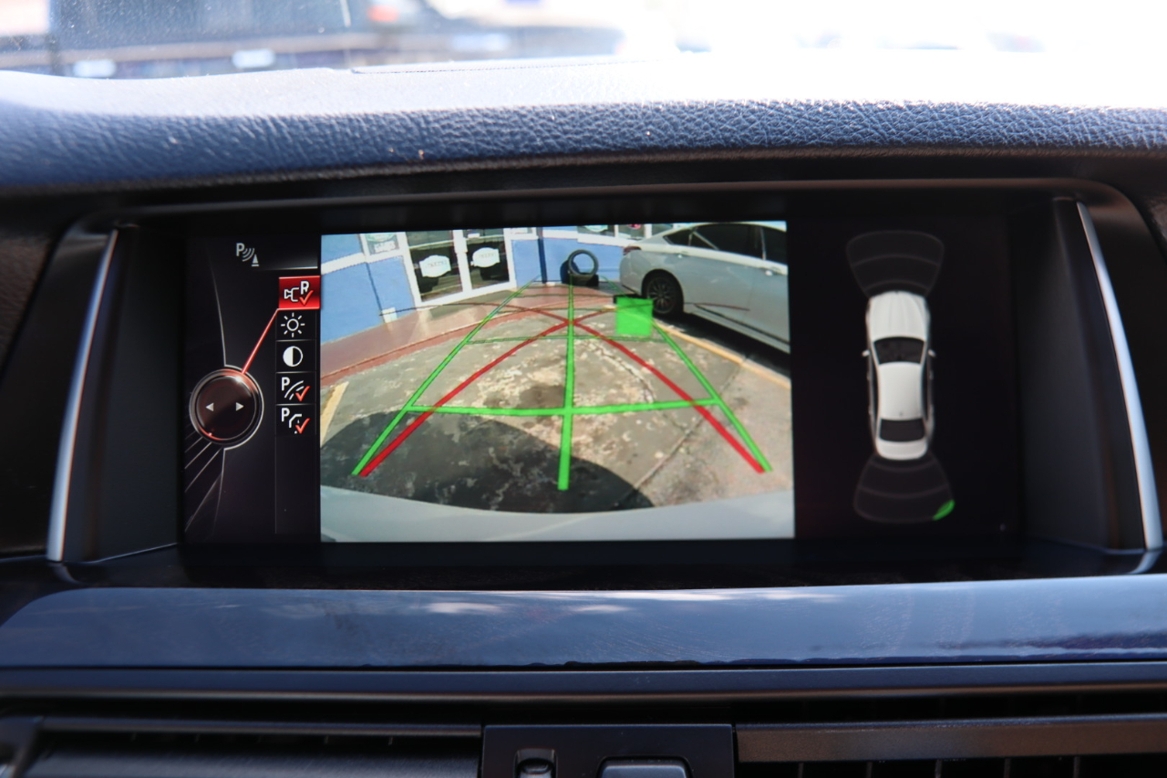 BMW 5 Series 4dr Sdn 535i xDrive AWD 2015