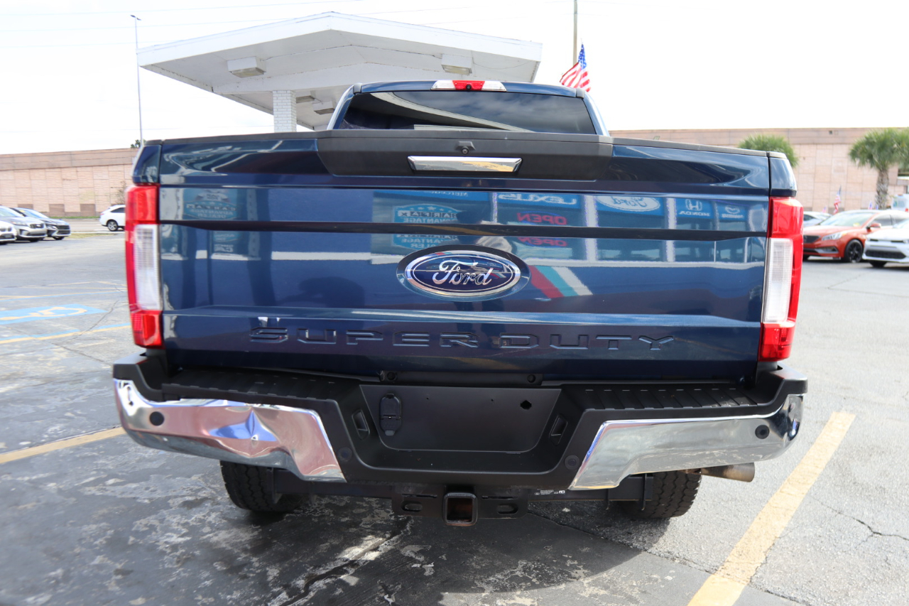 Ford Super Duty F-250 SRW King Ranch 4WD Crew Cab 8' Box 2018