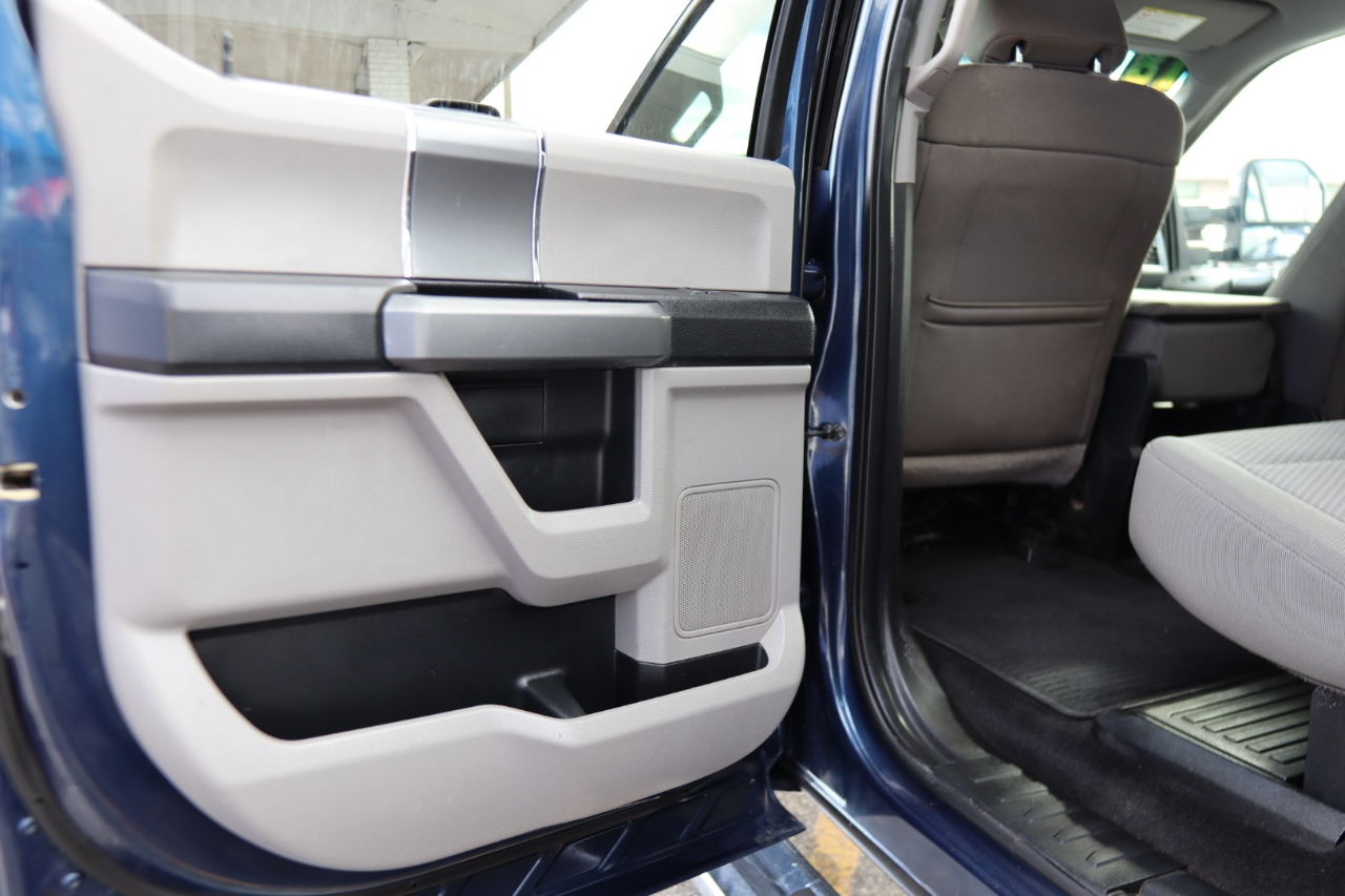 Ford Super Duty F-250 SRW King Ranch 4WD Crew Cab 8' Box 2018