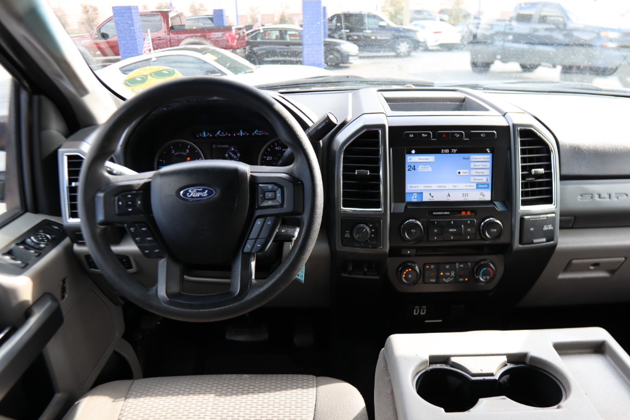 Ford Super Duty F-250 SRW King Ranch 4WD Crew Cab 8' Box 2018