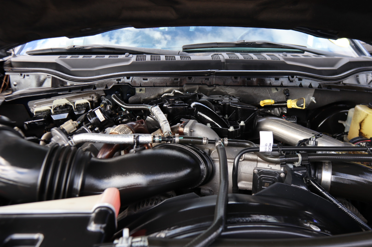 Ford Super Duty F-250 SRW King Ranch 4WD Crew Cab 8' Box 2018