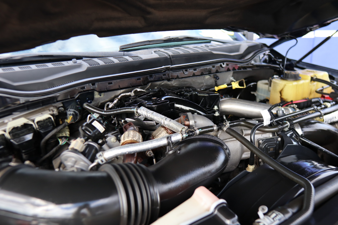 Ford Super Duty F-250 SRW King Ranch 4WD Crew Cab 8' Box 2018