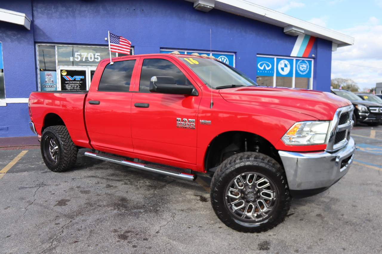 RAM 2500 4WD Crew Cab 149" ST 2016