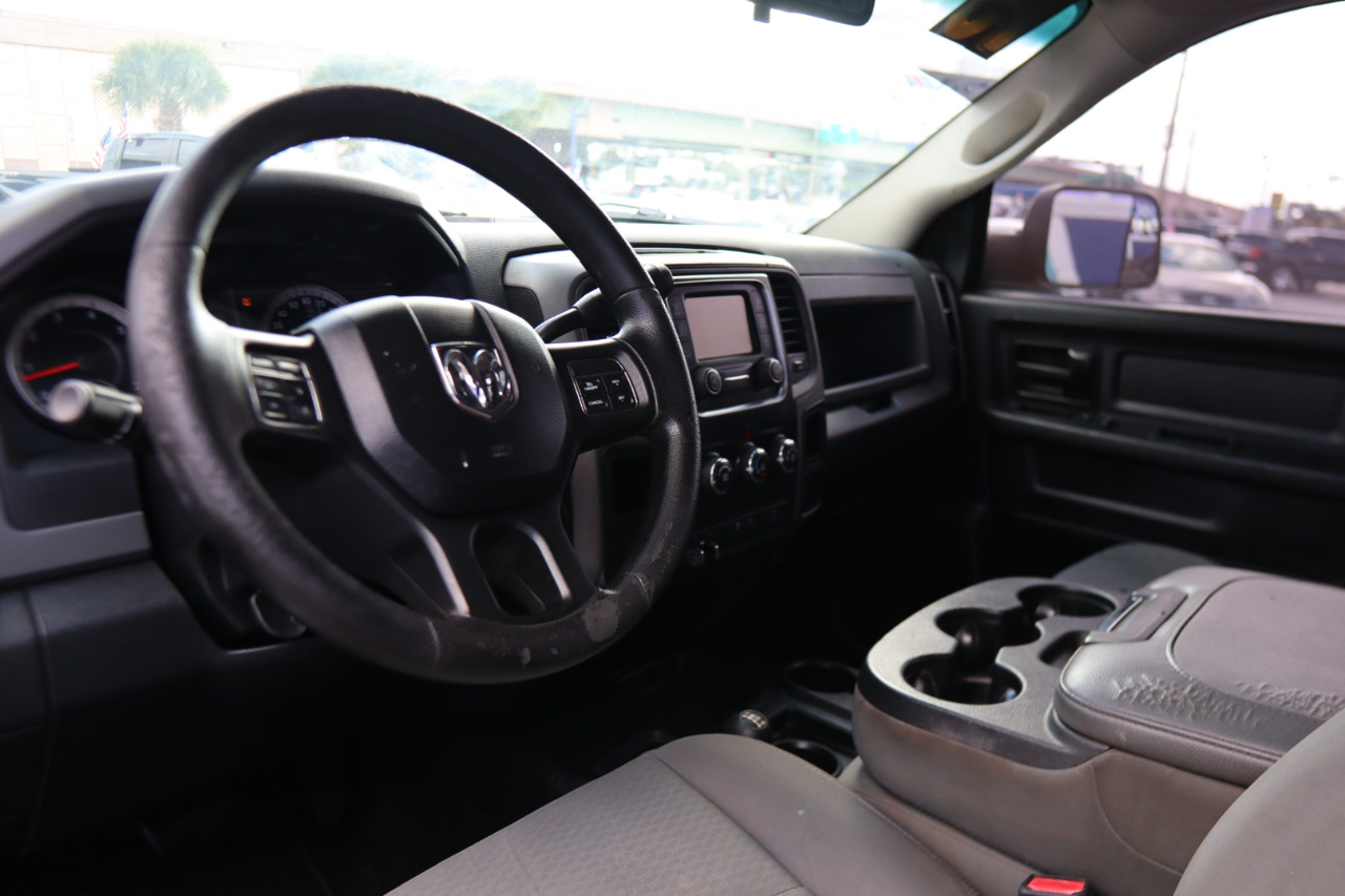 RAM 2500 4WD Crew Cab 149" ST 2016