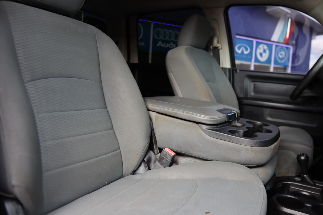 RAM 2500 4WD Crew Cab 149" ST 2016