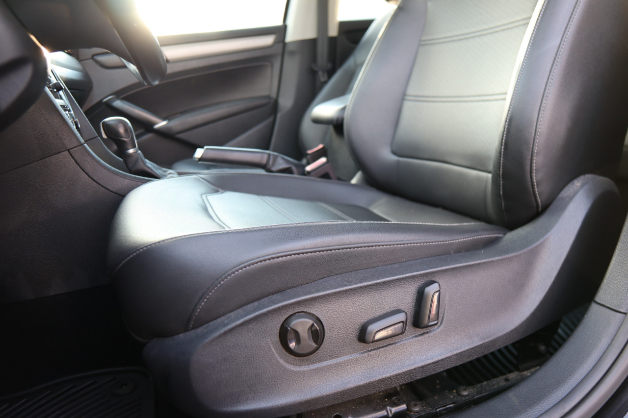 Volkswagen Passat 2.0T SE Auto 2020